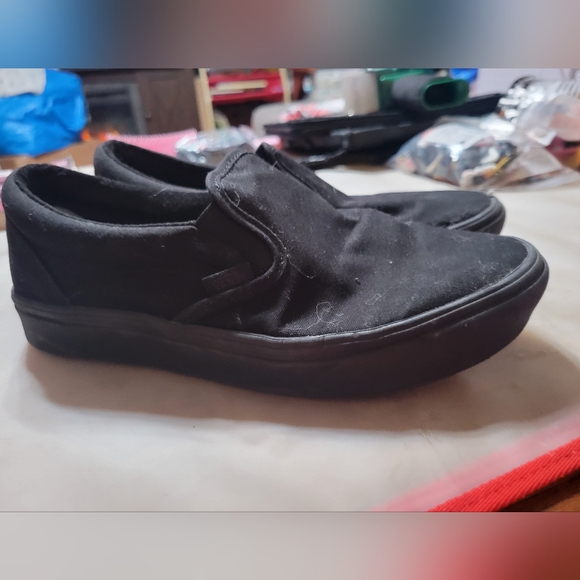 Vans Black Slip On Sneakers Women's Size‎ 8 Mens Size 6.5 - Picture 1 of 8